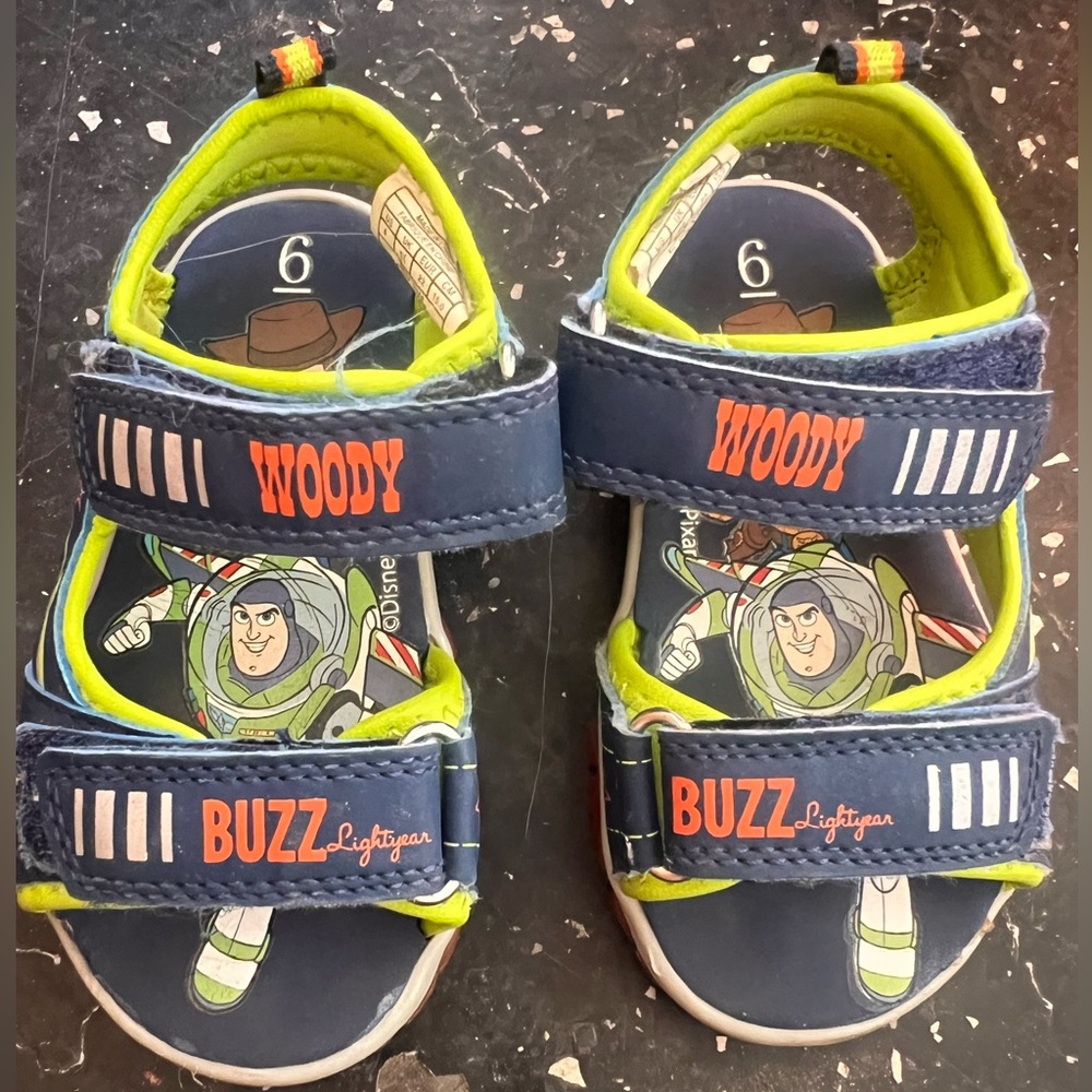 Toddler Sandal Toy Story size 6